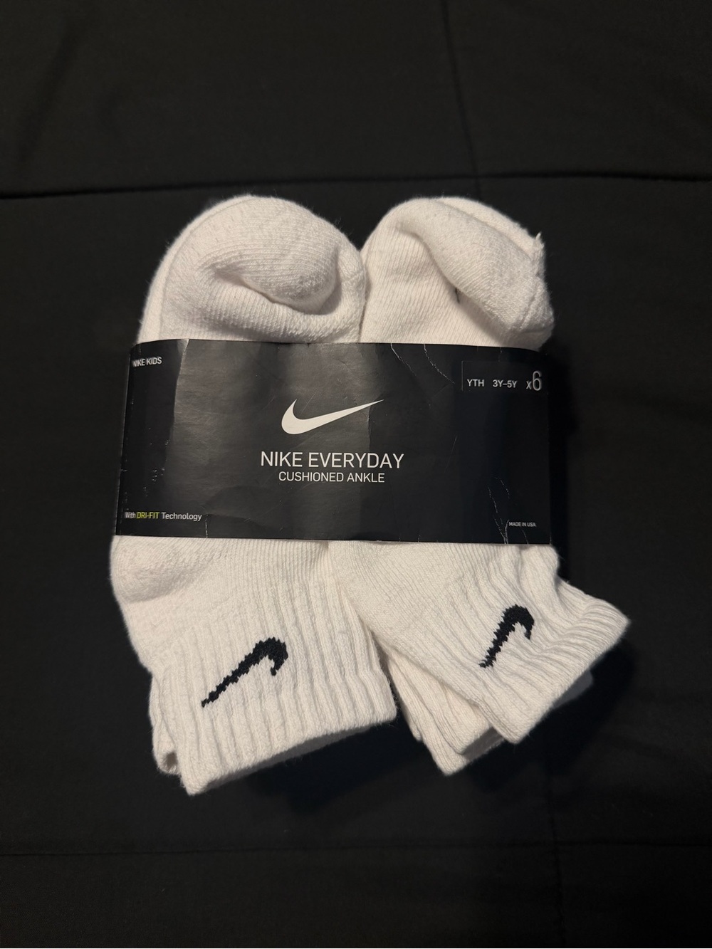 Nike Everyday Cushioned Ankle Socks with Black Swoosh (6-Pack)